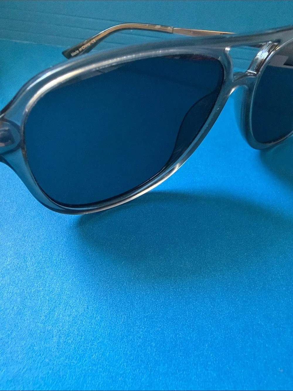 Quay Australia Men’s Grey Frame Sunglasses “Under Pressure”